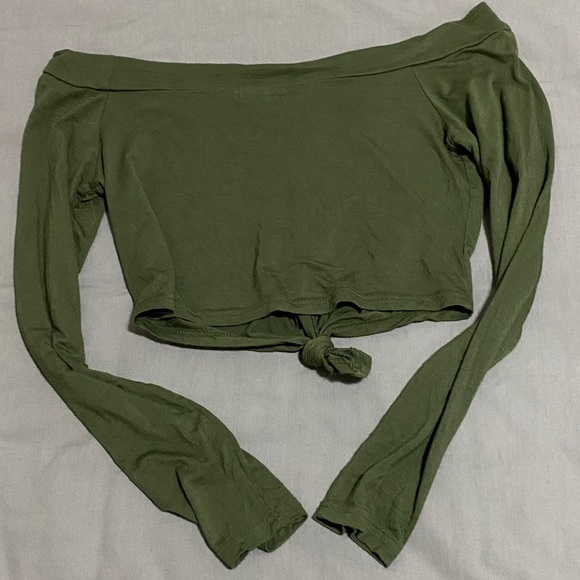 Army Green Long Sleeved Crop Top, Medium - Picture 2 of 4